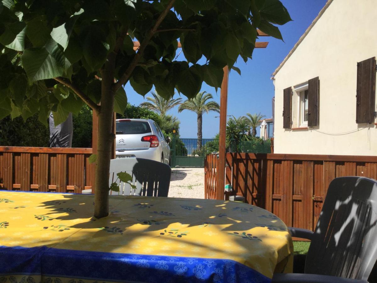 Sanarybeach المظهر الخارجي الصورة